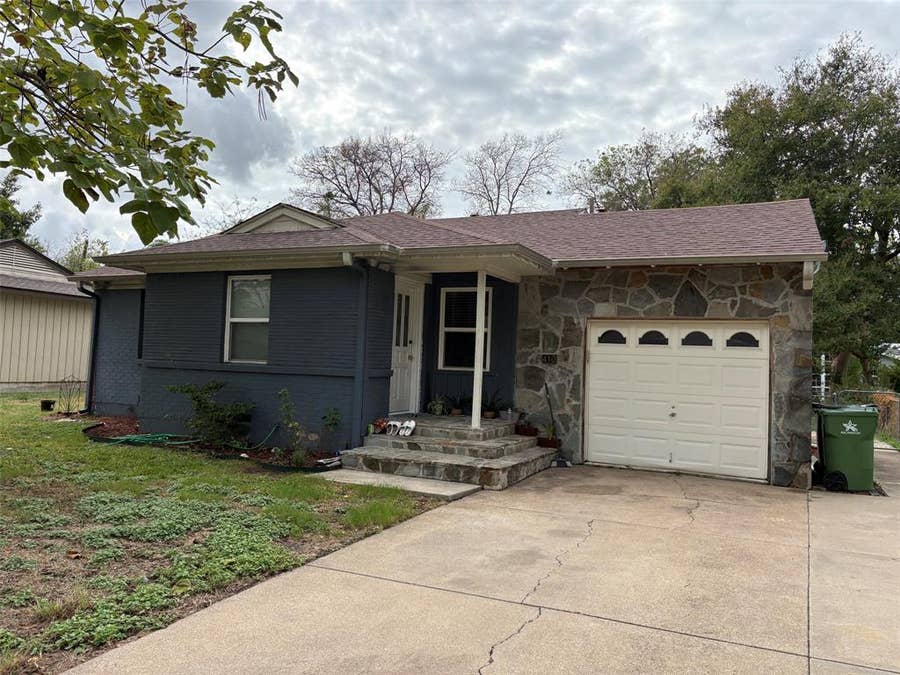 Property photo for 410 Overhill Drive, Arlington, TX