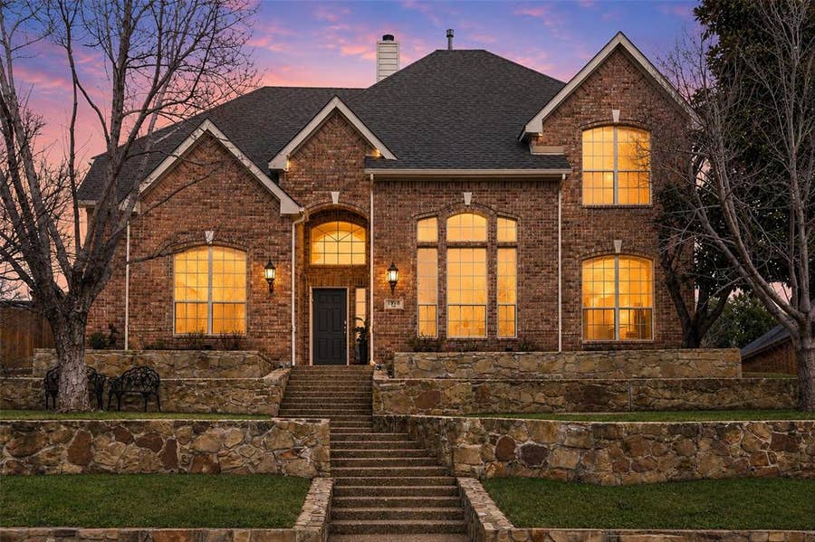 Property photo for 1998 Lake Forest Drive, Rockwall, TX