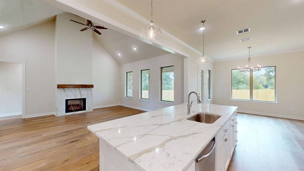 12124 Pinecrest Drive, Flint, TX 75762 12124 Pinecrest Drive, Flint, TX 75762