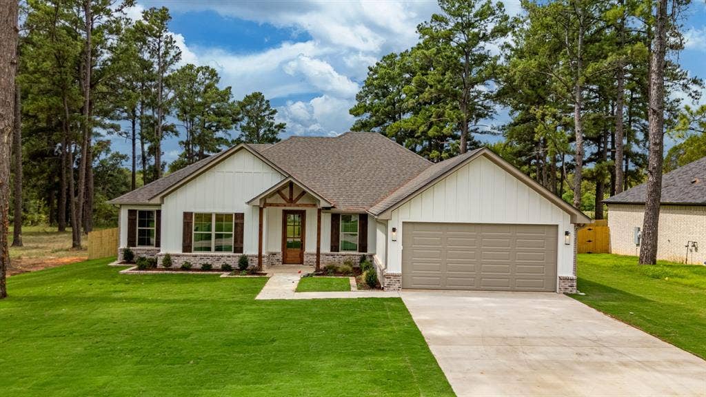 12124 Pinecrest Drive, Flint, TX 75762 12124 Pinecrest Drive, Flint, TX 75762