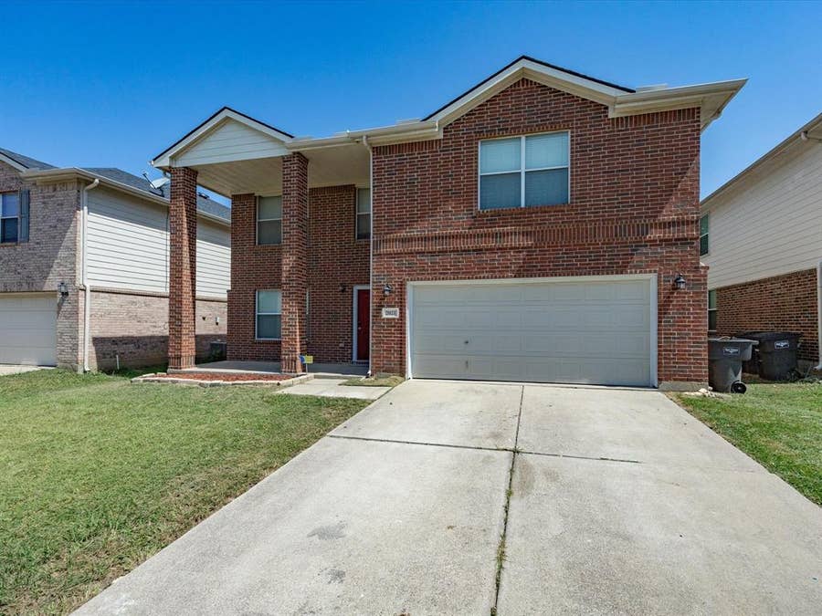 Property photo for 2021 Laughlin Road, Fort Worth, TX