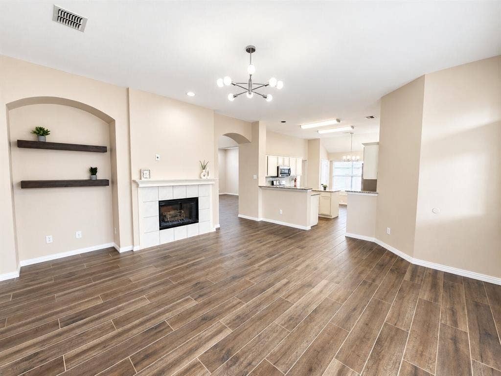 11701 Amber Valley Drive, Frisco, TX 75035 11701 Amber Valley Drive, Frisco, TX 75035