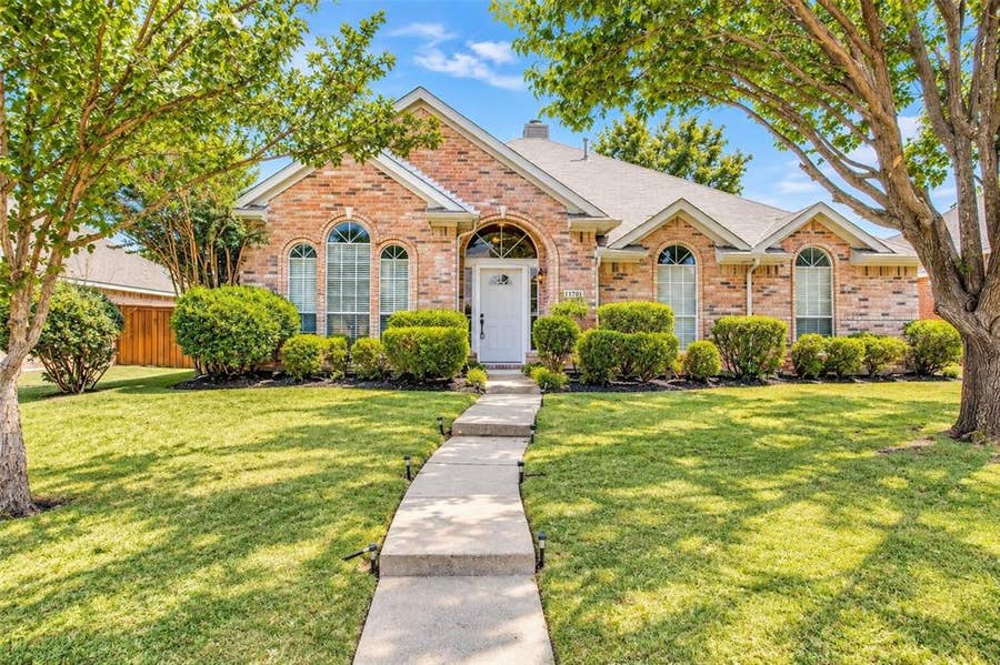 Property photo for 11701 Amber Valley Drive, Frisco, TX