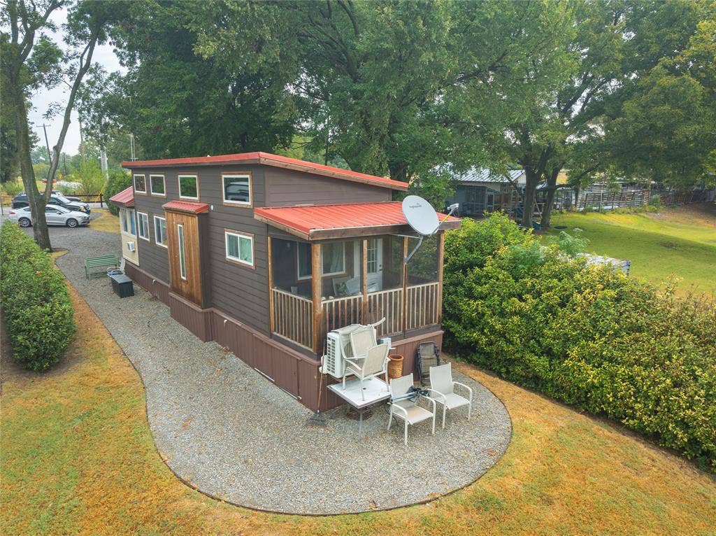 921 Pecan Point, Princeton, TX 75407 921 Pecan Point, Princeton, TX 75407
