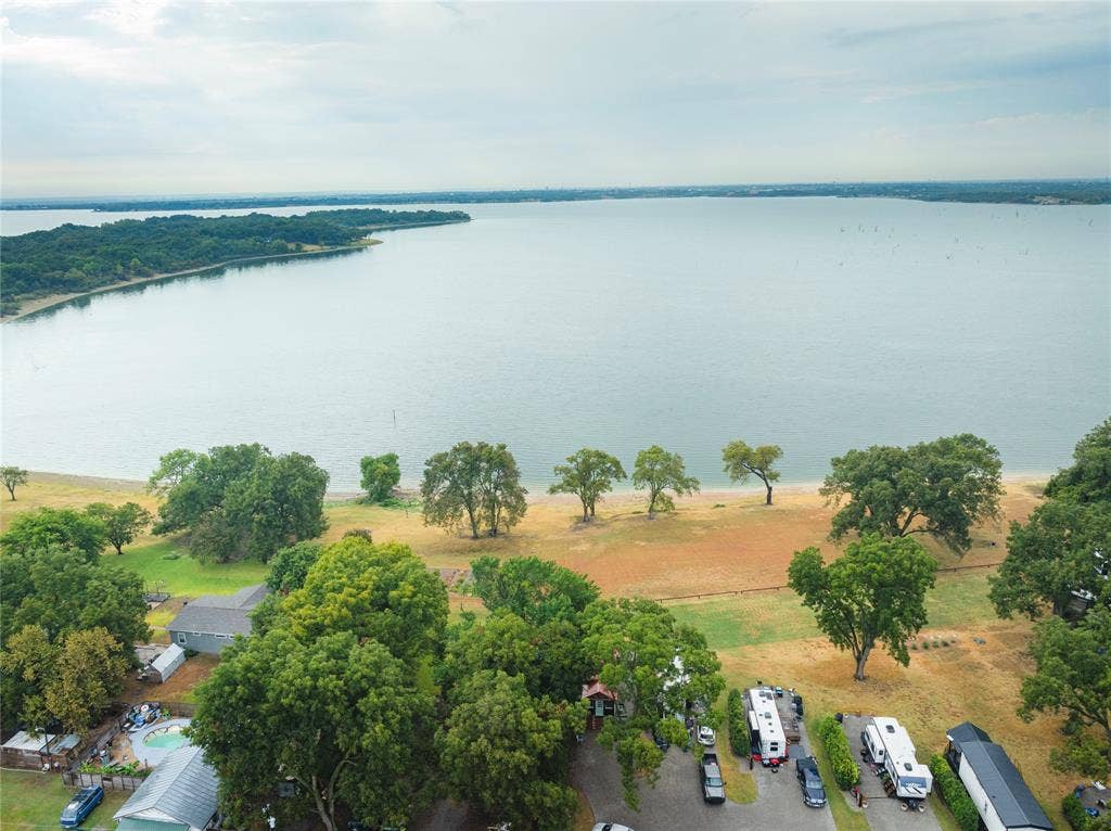 921 Pecan Point, Princeton, TX 75407 921 Pecan Point, Princeton, TX 75407