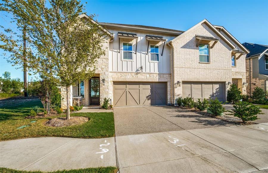 Property photo for 3101 Sir Judge Drive, Lewisville, TX
