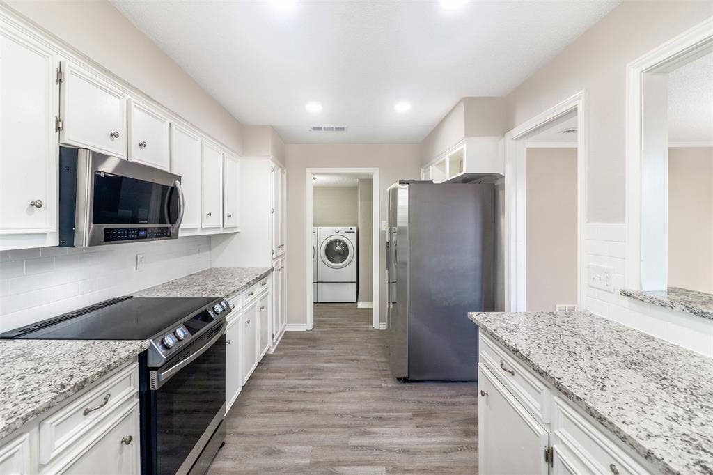 2179 Southern Place, #A, Carrollton, TX 75006 2179 Southern Place, #A, Carrollton, TX 75006