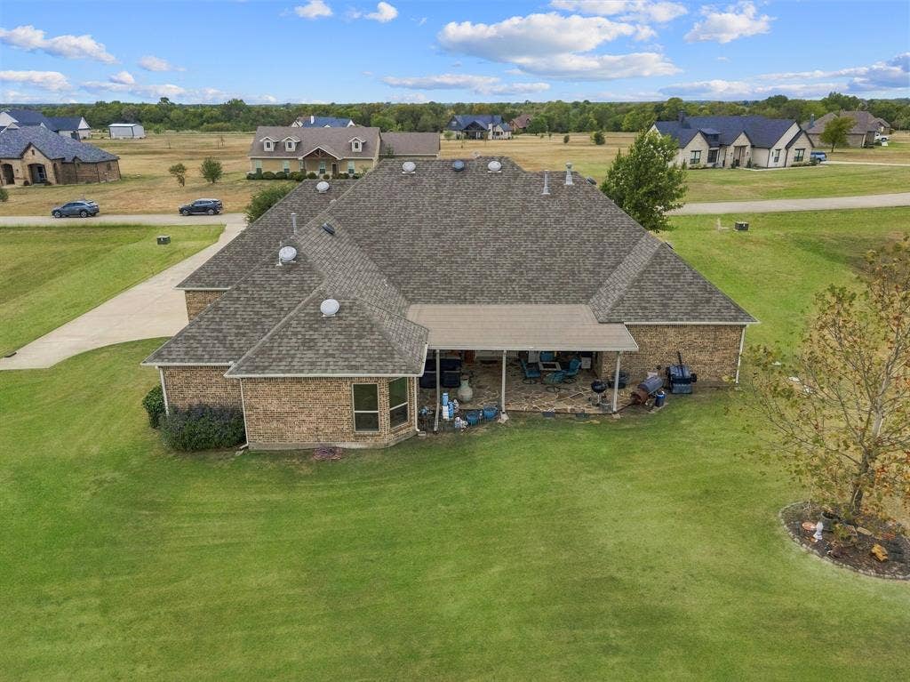 1066 Canyon Lake Road, Wills Point, TX 75169 1066 Canyon Lake Road, Wills Point, TX 75169