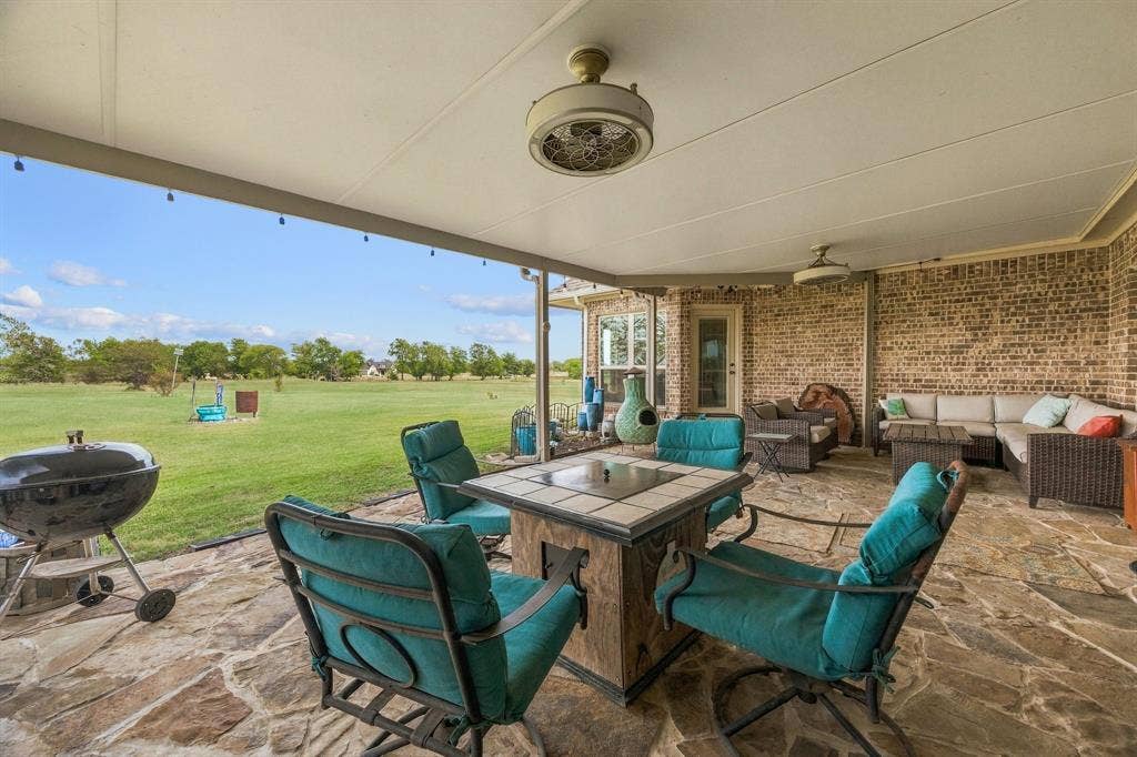1066 Canyon Lake Road, Wills Point, TX 75169 1066 Canyon Lake Road, Wills Point, TX 75169
