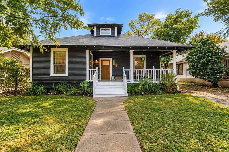 Property photo for 1710 Michigan Avenue, Dallas, TX
