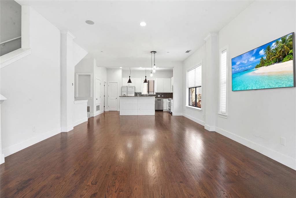 4211 Rawlins Street, #530, Dallas, TX 75219 4211 Rawlins Street, #530, Dallas, TX 75219