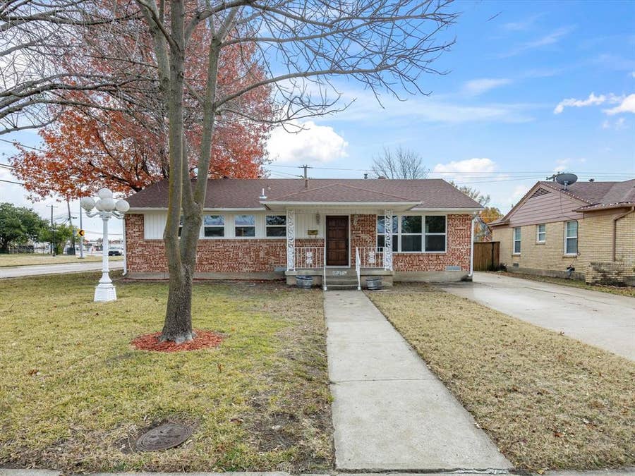 Property photo for 10270 Kilkenny Place, Dallas, TX