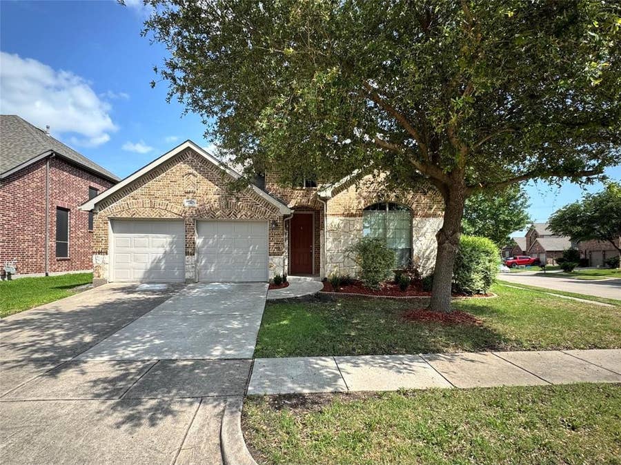 Property photo for 256 White Drive, Fate, TX
