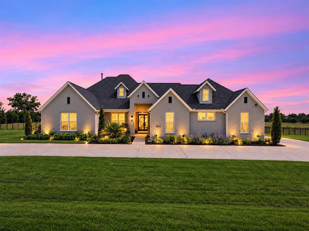 1820 Bobcat Trail, Celina, TX 75009 1820 Bobcat Trail, Celina, TX 75009