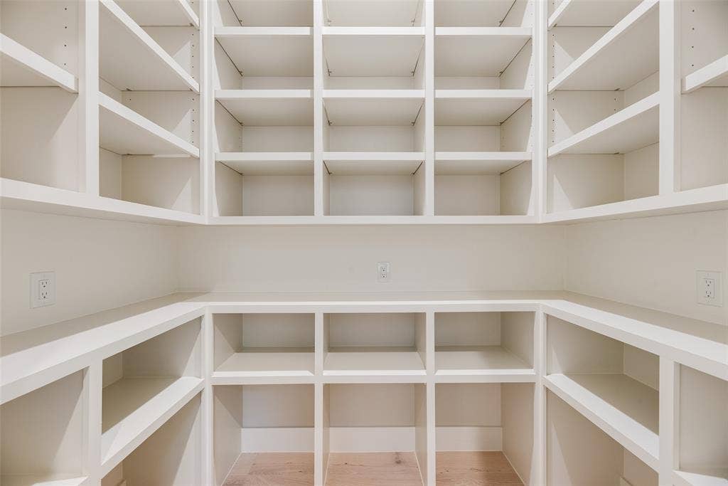 6402 Westlake Avenue, Dallas, TX 75214 6402 Westlake Avenue, Dallas, TX 75214