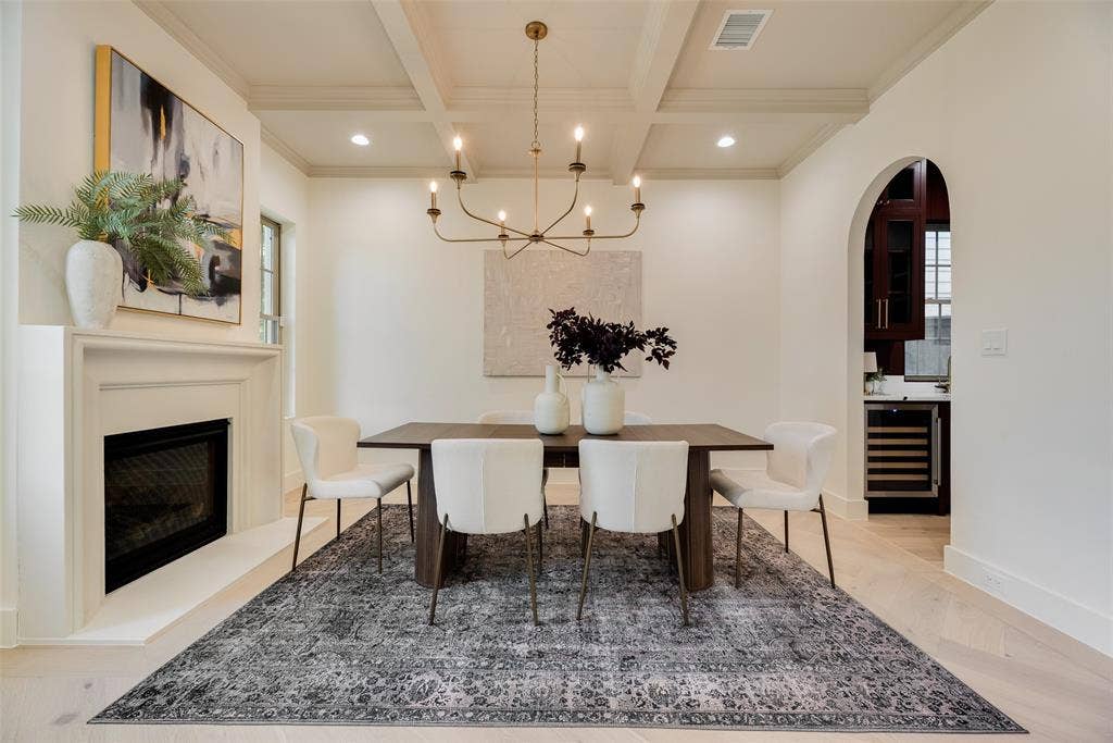 6402 Westlake Avenue, Dallas, TX 75214 6402 Westlake Avenue, Dallas, TX 75214