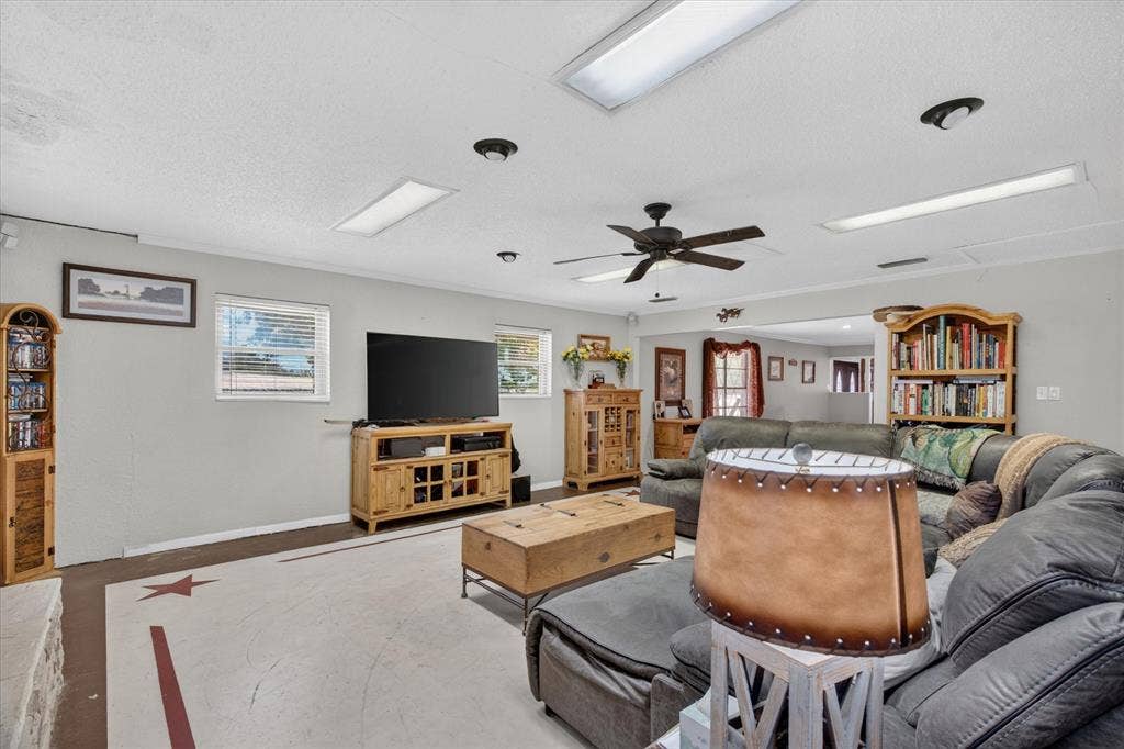 1401 Old Garner Road, Weatherford, TX 76088 1401 Old Garner Road, Weatherford, TX 76088