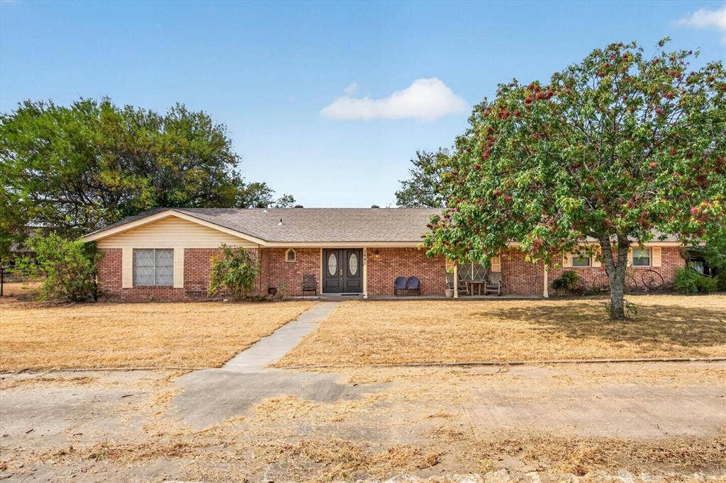 1401 Old Garner Road, Weatherford, TX 76088 1401 Old Garner Road, Weatherford, TX 76088