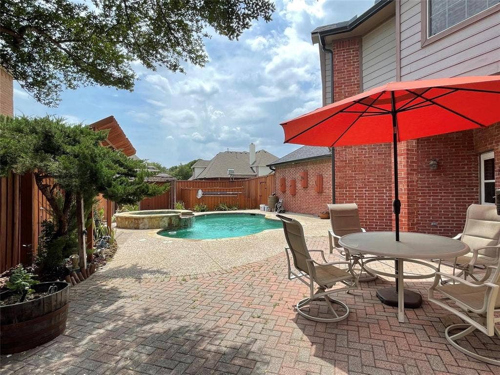 3816 Stockport Drive, Plano, TX 75025 3816 Stockport Drive, Plano, TX 75025