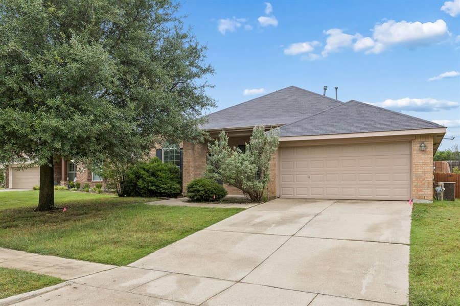 Property photo for 1209 Stone Lane, Celina, TX