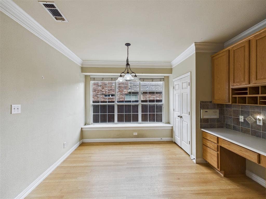 9854 Deerfield Drive, Frisco, TX 75033 9854 Deerfield Drive, Frisco, TX 75033