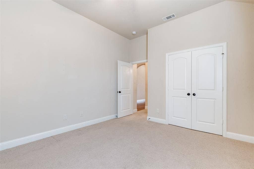 229 Dakota Drive, Waxahachie, TX 75167 229 Dakota Drive, Waxahachie, TX 75167