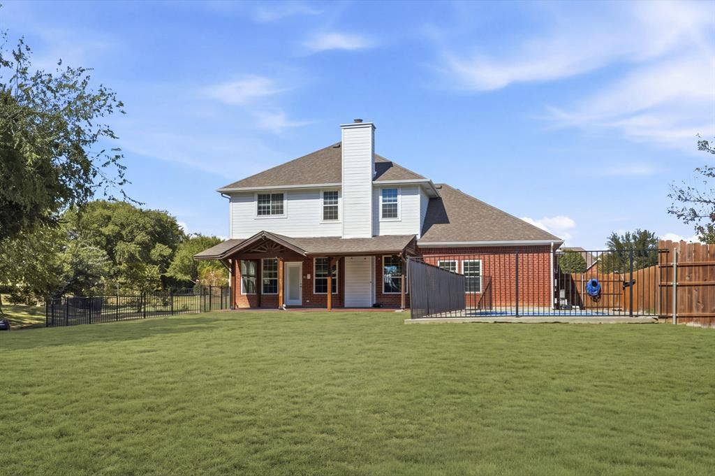 1915 Thornberry Drive, Melissa, TX 75454