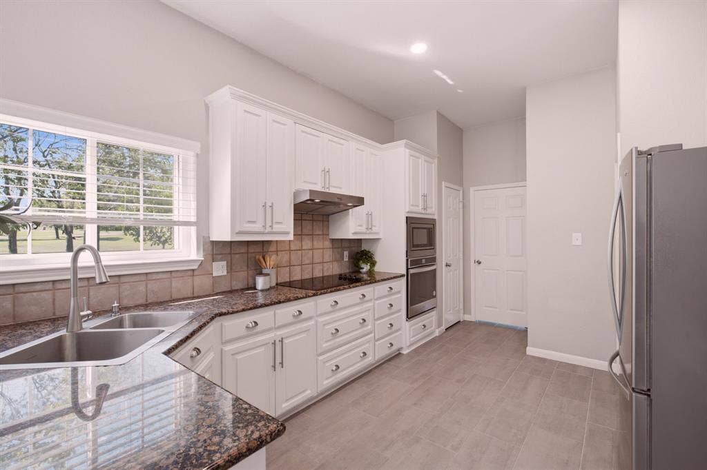 1915 Thornberry Drive, Melissa, TX 75454
