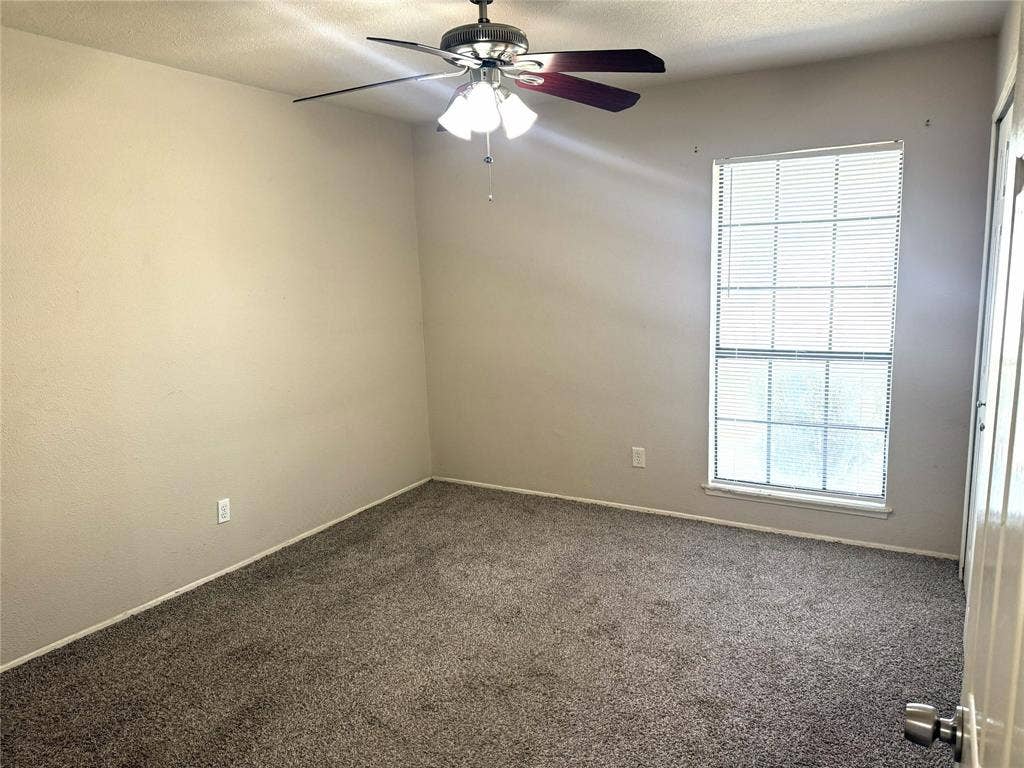 630 Valley View Drive, Allen, TX 75002 630 Valley View Drive, Allen, TX 75002