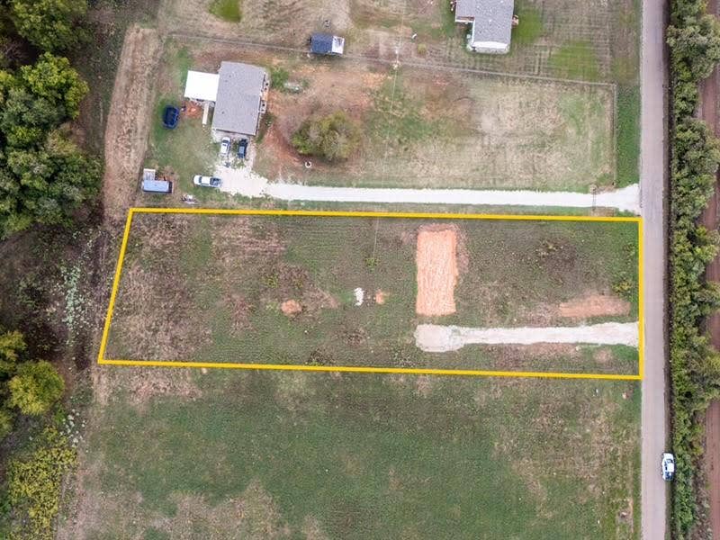 TBD MARY WARE, Waco, TX 76705 Expansive lot featuring a defined perimeter, partially cleared land, and direct road frontage