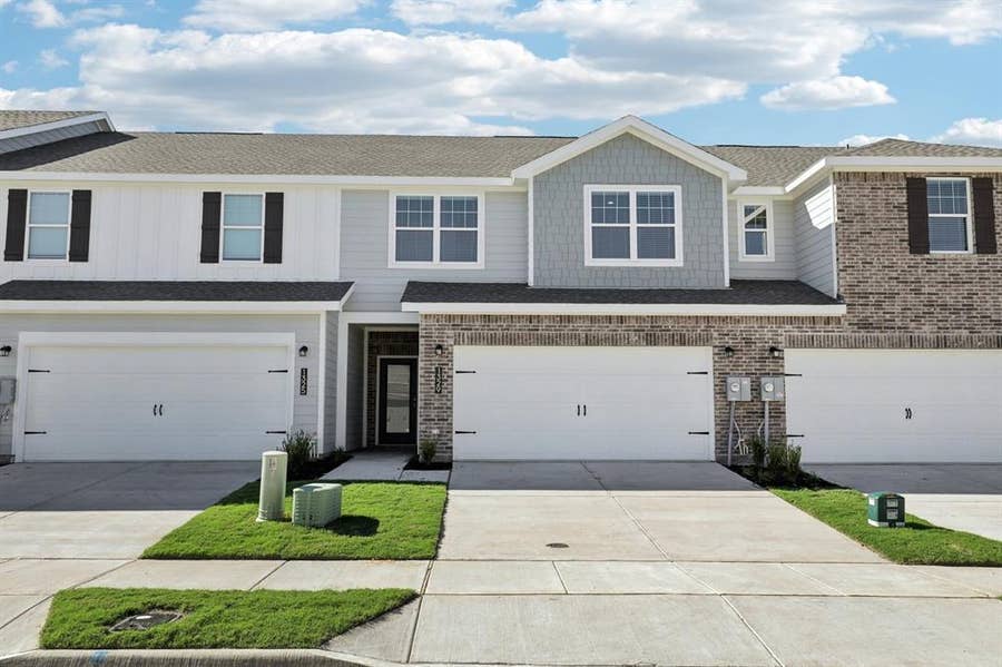 Property photo for 968 Penrose, Cedar Hill, TX
