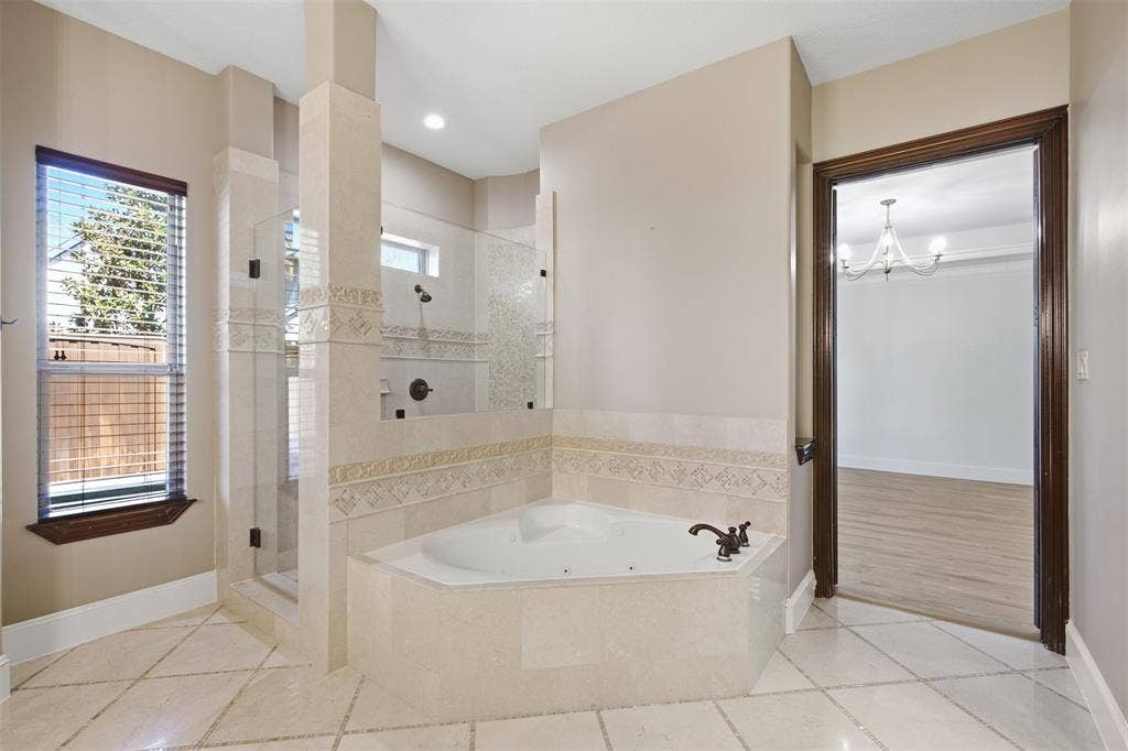 4012 Glenhurst Lane, Frisco, TX 75033 4012 Glenhurst Lane, Frisco, TX 75033
