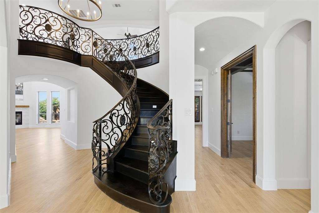 4012 Glenhurst Lane, Frisco, TX 75033 4012 Glenhurst Lane, Frisco, TX 75033