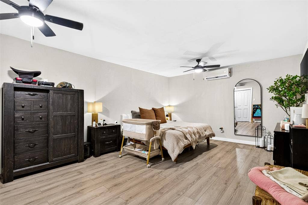 695 Harris Lane, Whitewright, TX 75491