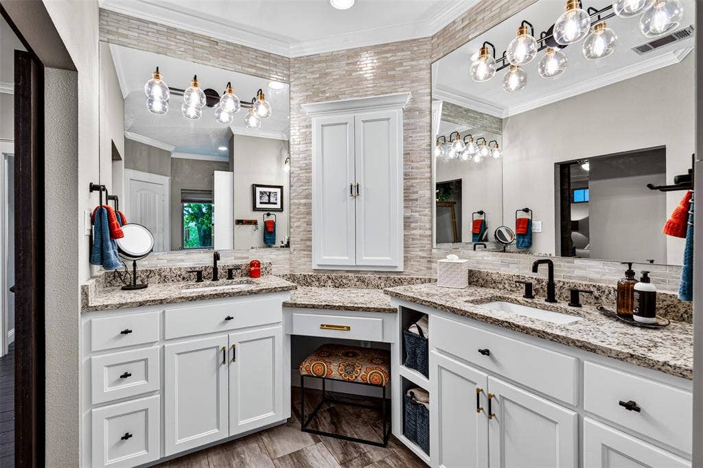 695 Harris Lane, Whitewright, TX 75491