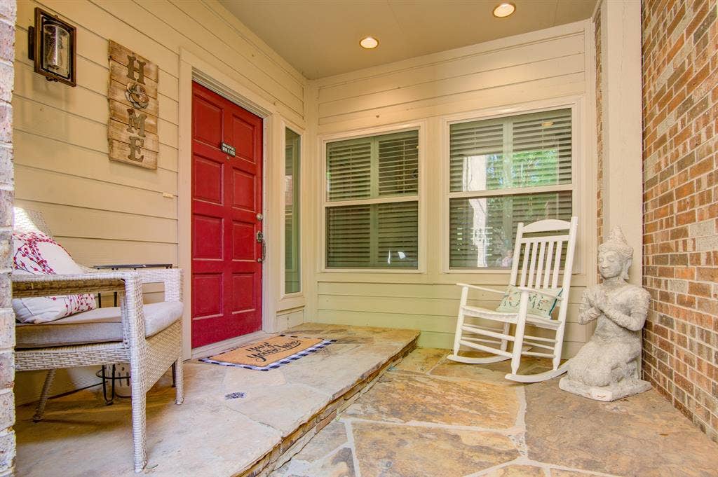 6840 E Northwest Highway, Dallas, TX 75231
