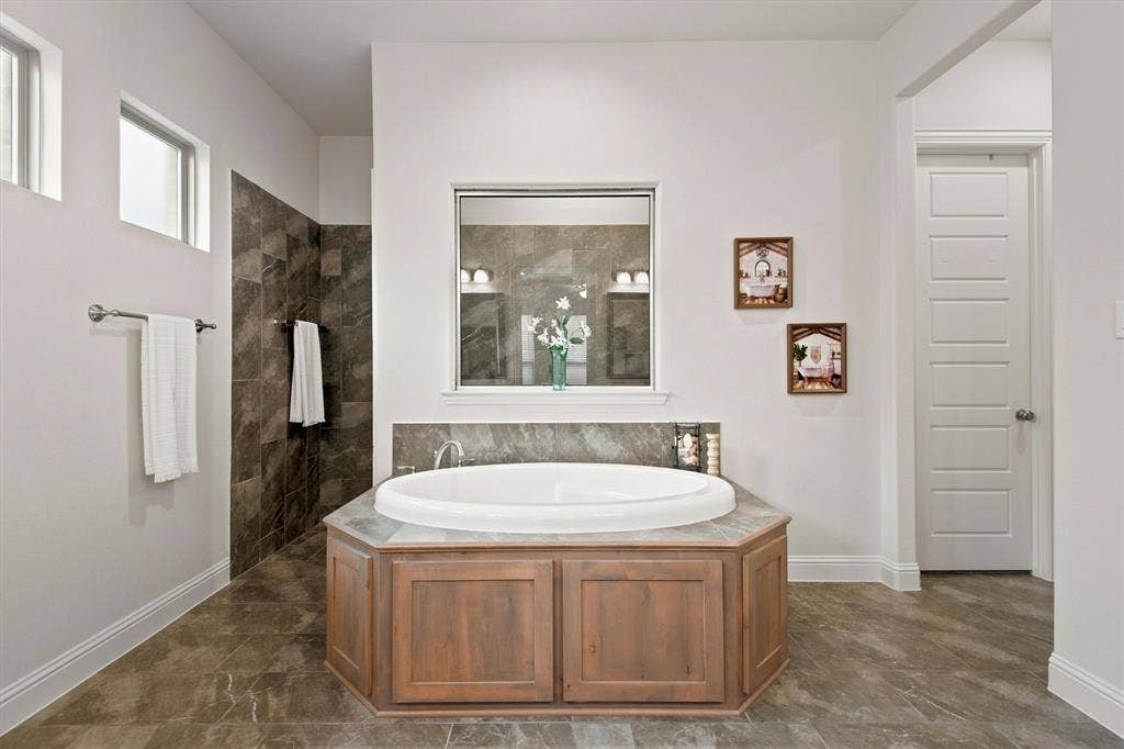 4218 Loophook Lane, Midlothian, TX 76065 4218 Loophook Lane, Midlothian, TX 76065