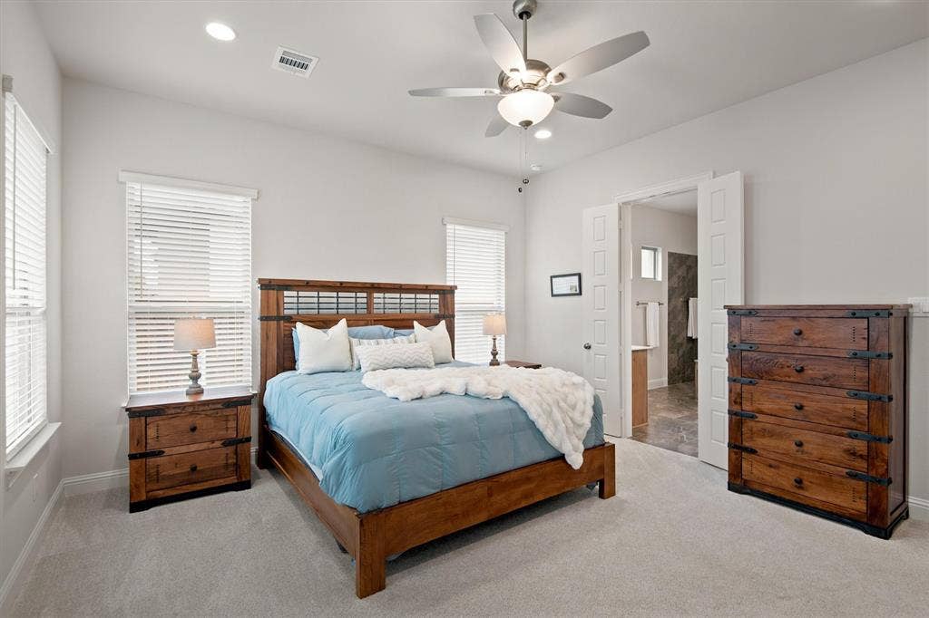 4218 Loophook Lane, Midlothian, TX 76065 4218 Loophook Lane, Midlothian, TX 76065