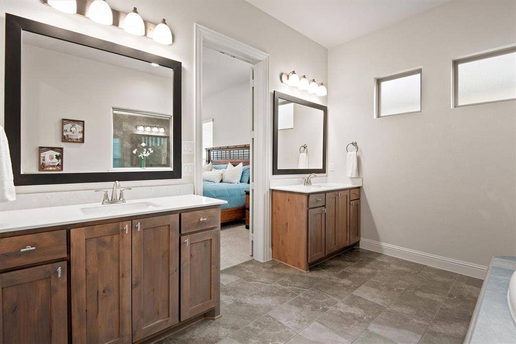 4218 Loophook Lane, Midlothian, TX 76065 4218 Loophook Lane, Midlothian, TX 76065
