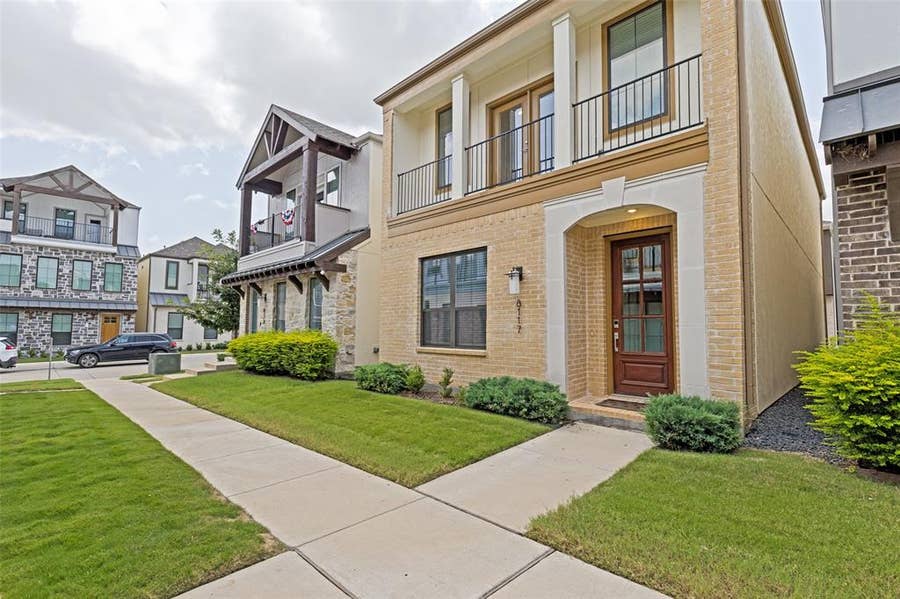 Property photo for 8117 Radnor Road, Dallas, TX