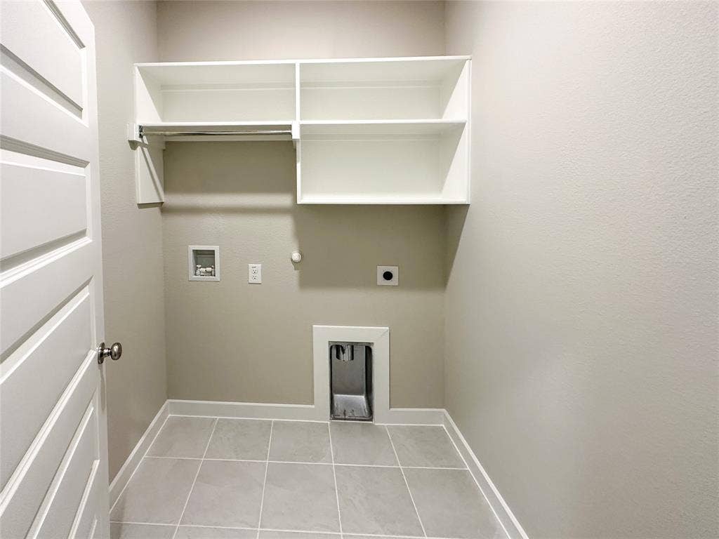 4917 Westhill Drive, McKinney, TX 75071 4917 Westhill Drive, McKinney, TX 75071