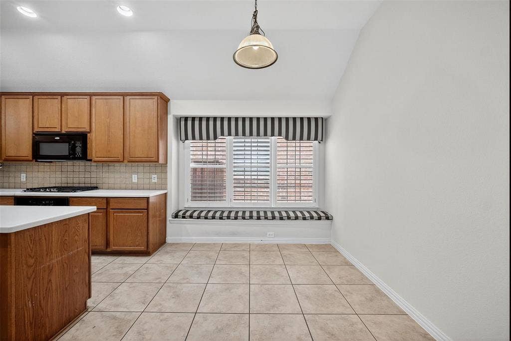 2408 Barranca Way, McKinney, TX 75069 2408 Barranca Way, McKinney, TX 75069