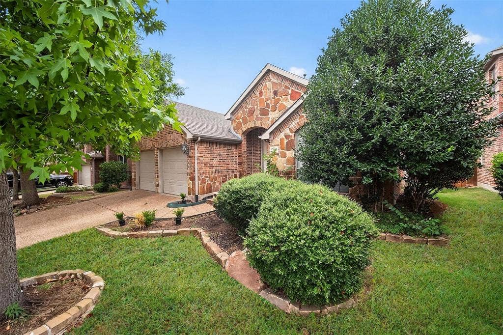 2408 Barranca Way, McKinney, TX 75069 2408 Barranca Way, McKinney, TX 75069