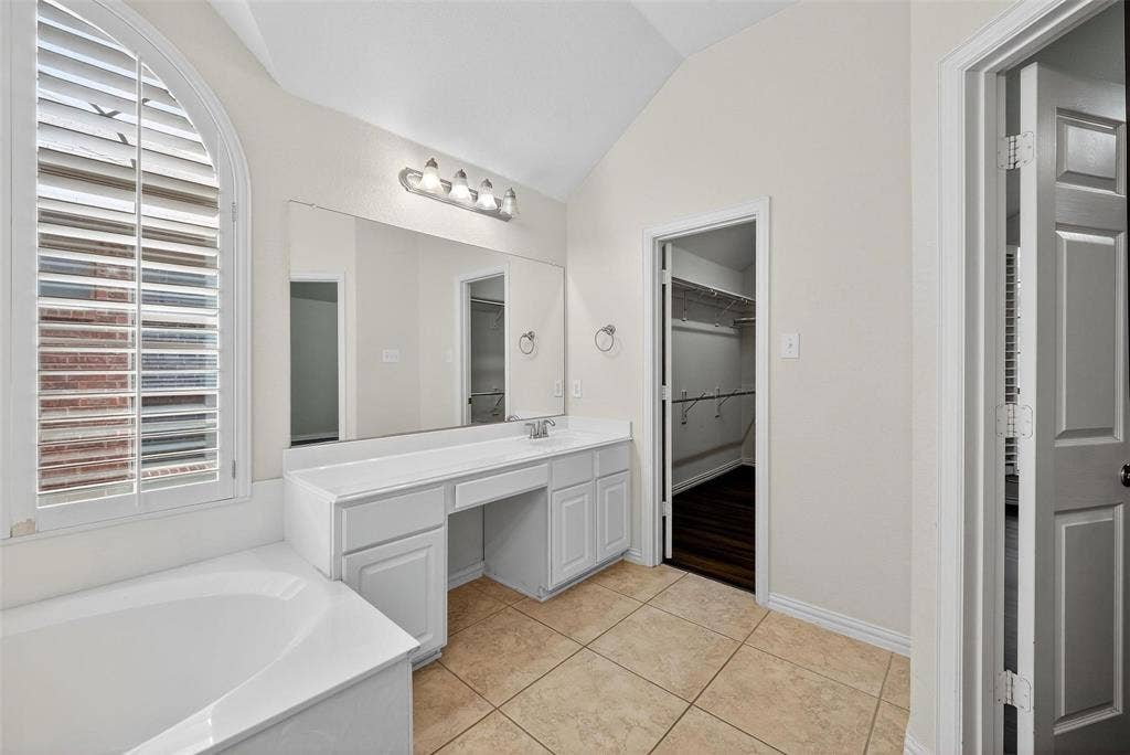 2408 Barranca Way, McKinney, TX 75069 2408 Barranca Way, McKinney, TX 75069