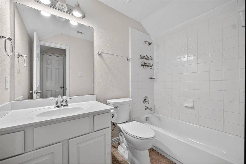 2408 Barranca Way, McKinney, TX 75069 2408 Barranca Way, McKinney, TX 75069