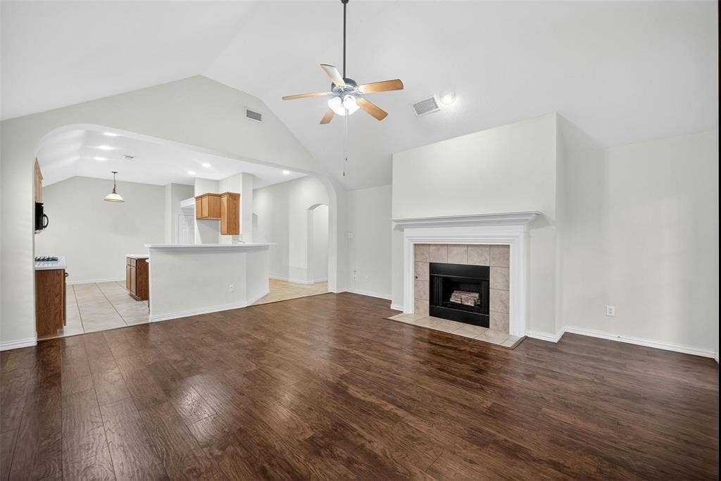 2408 Barranca Way, McKinney, TX 75069 2408 Barranca Way, McKinney, TX 75069