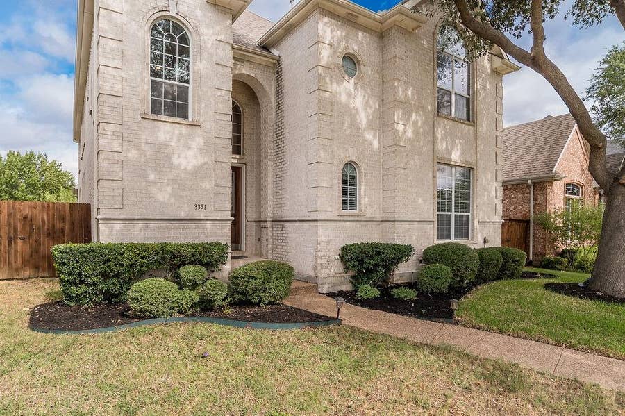 Property photo for 3351 Garrett Drive, Irving, TX