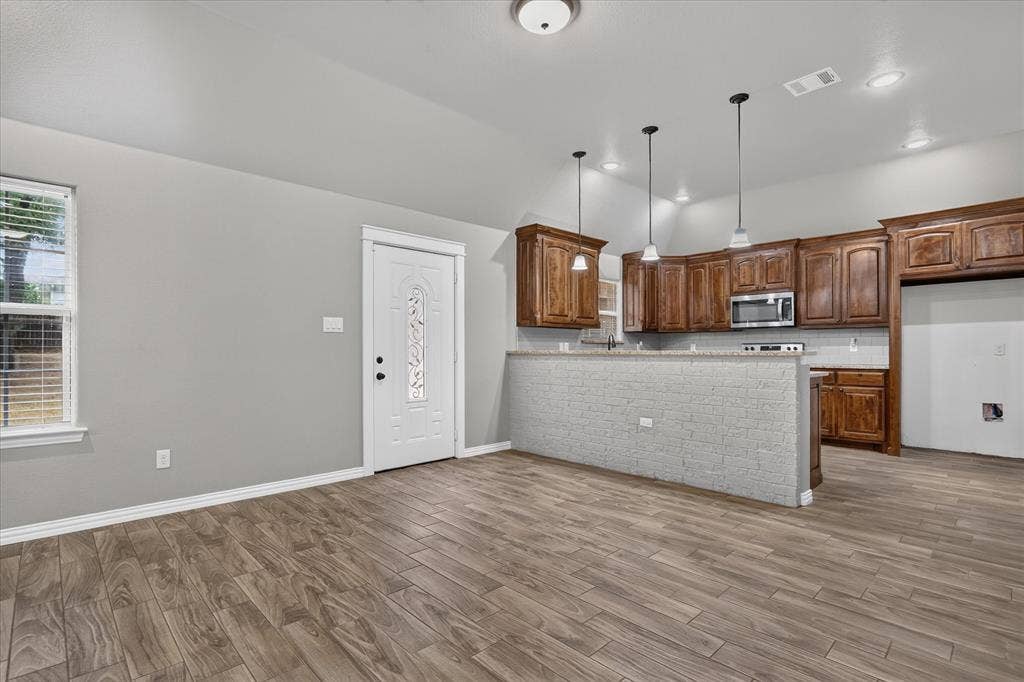 1612 Tanglewood Drive, Azle, TX 76020 1612 Tanglewood Drive, Azle, TX 76020