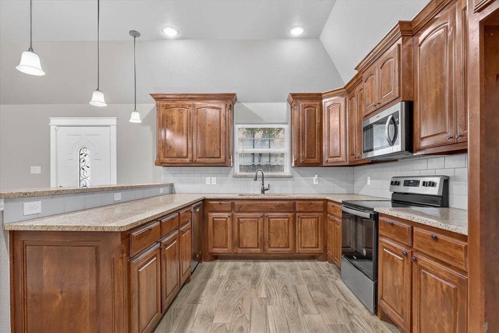 1612 Tanglewood Drive, Azle, TX 76020 1612 Tanglewood Drive, Azle, TX 76020
