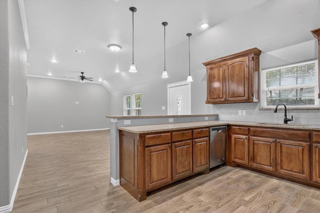 1612 Tanglewood Drive, Azle, TX 76020 1612 Tanglewood Drive, Azle, TX 76020